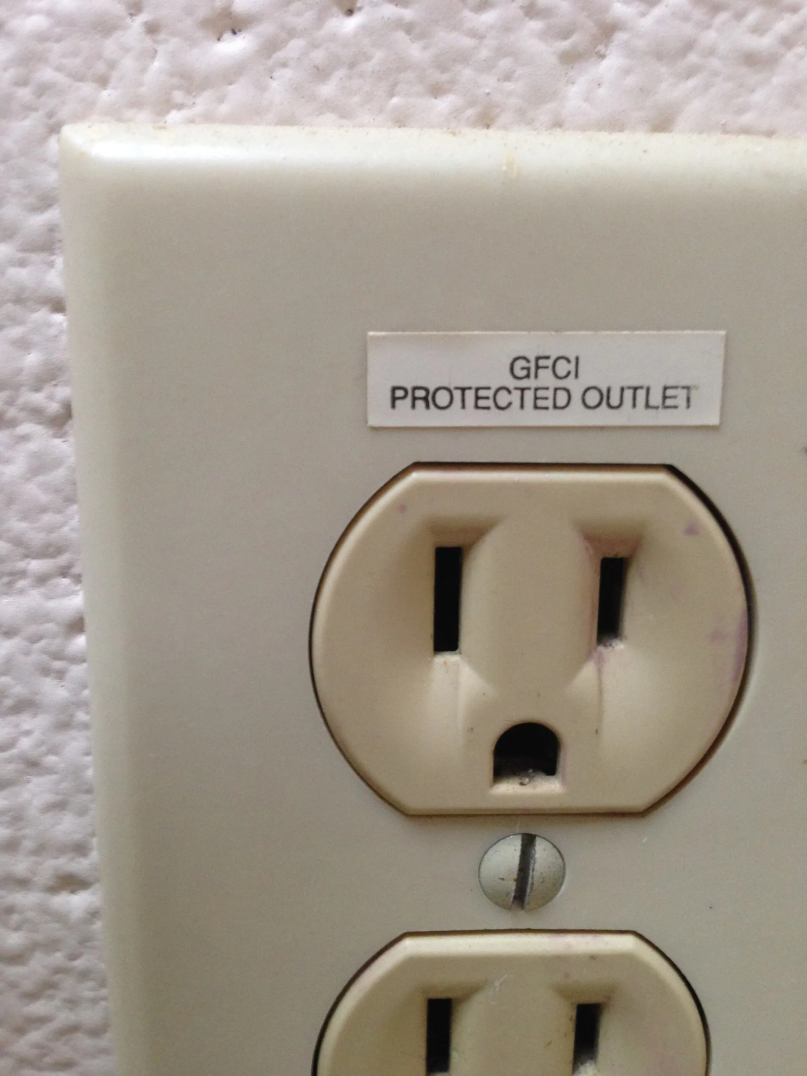 GFCI vs AFCI Outlets: What's the Difference and Where You Need Them